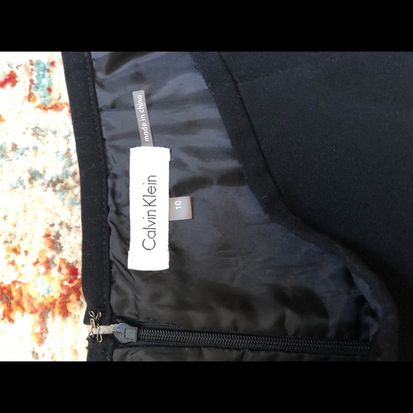Calvin Klein Pencil Skirt - Picture 2 of 3